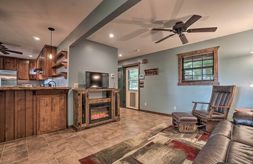 Blairsville Cabin | ‘Yellow Mountain’ Blairsville Cabin w/Scenic Deck