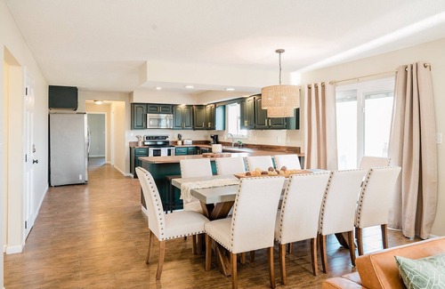 Springfield House | Yellow Spring’s Estate on 68 + Pet Friendly