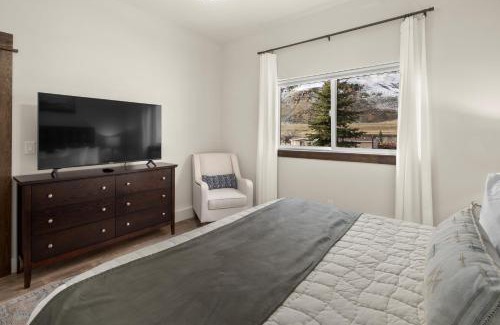 Gardiner Other | Yellowstone Hot Springs Resort
