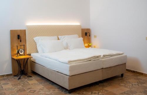 Klatovy Apartment | Yemenites Apartments