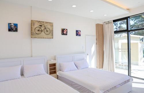 Eulwang-ri House | Yeongjongdo Masiran Bay Pension