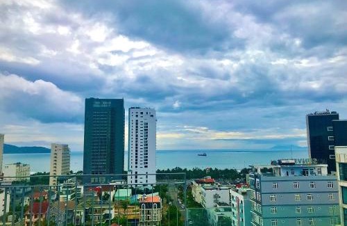 Son Tra Hotel | YES Boutique Hotel and Sky Pool