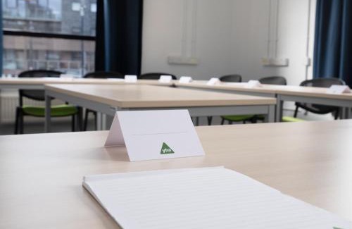 Castlefield Hostel | YHA Manchester