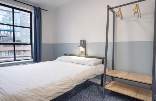 Castlefield Hostel | YHA Manchester