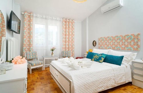 Thasos Town Apartment | yiayia and papou Luxury House