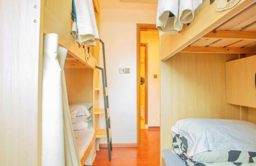 Longhua District Hostel | Yiweidu Youth Apartment