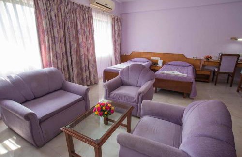 Prabhadevi Hotel | YMCA International House