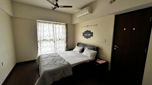 Wadgaon Apartment | Yo Vibe Stay