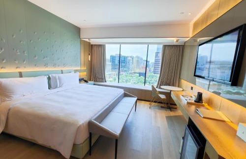 Macau City Centre Hotel | YOHO Treasure Island Hotel