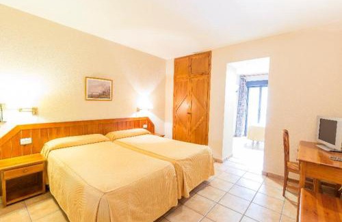 Encamp Hotel | Yomo Petit Paris
