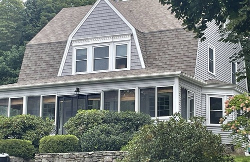 York Harbor House | York Harbor home 0.6 mi to beach! Sleeps 12 in 5 bedroom, 2.5 bath w/rec room!
