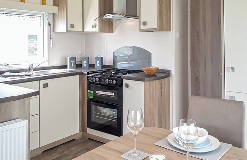 Thirsk House | York Superior Caravan