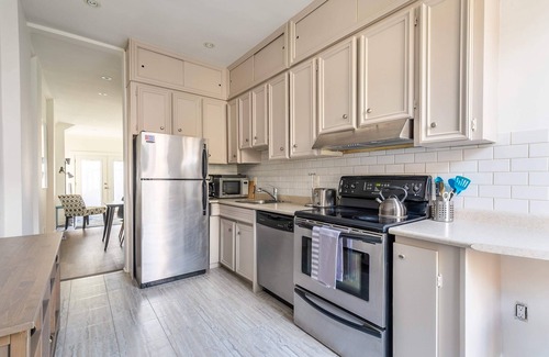 Yorkville House | Yorkville Home - Downtown Toronto!