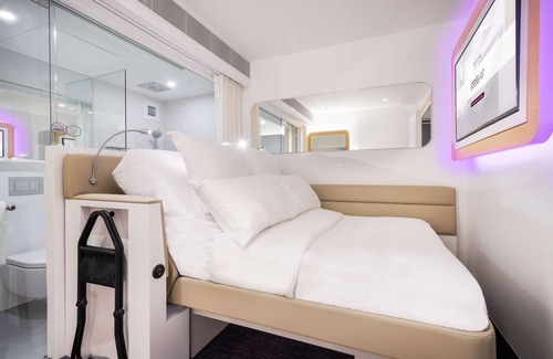 Changi Hotel | YOTELAIR Singapore Changi Airport