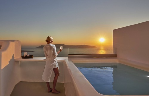Fira Villa | You and Me residence