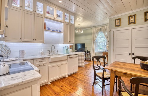 Pawleys Island Cottage | You found the most romantic cottage on the Hammock Coast.