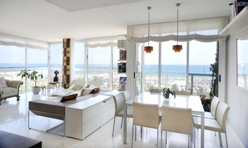 Diagonal Mar i el Front Maritim del Poblenou Apartment | You Stylish Beach Apartments