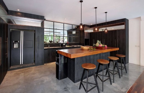 Berawa Villa | You think you know Canggu? Think again! Stunning LARGE LUXXE 7bed Villa