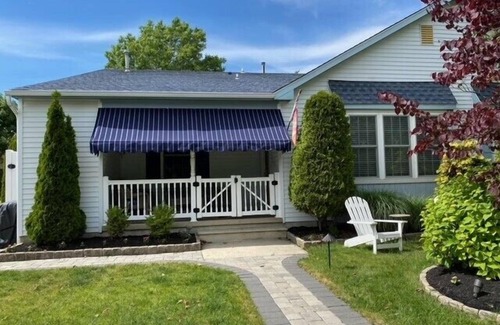 Village Green House | You will love staying in this adorable two bedroom central air unit.