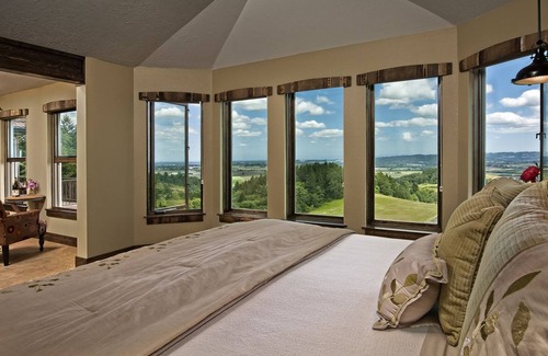 McMinnville Bed & Breakfast | Youngberg Hill