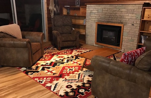 Cordova House | Your Alaskan Dream Vacation Starts Here