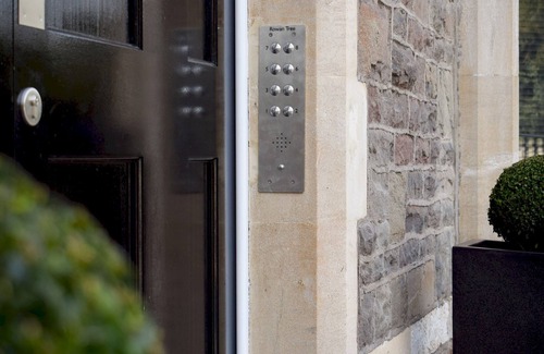 Bristol Apartment | Your Apartment | Bristol Rowan Tree - No.4