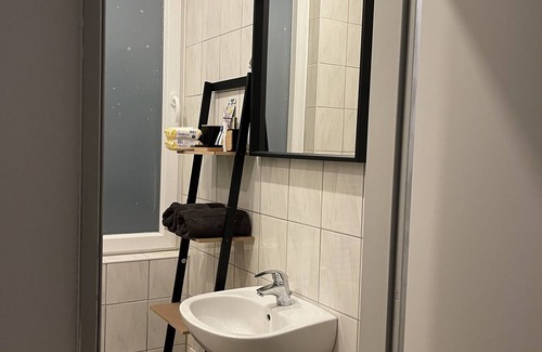 Eißendorf Condo | Your apartment offers you a charming ambience in the south of Hamburg.
