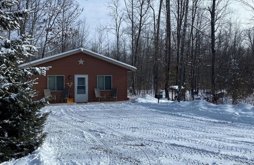 Ojibwa Cottage | Your base camp to Tuscobia Tr! Private cottage and access to trails! Dogs!