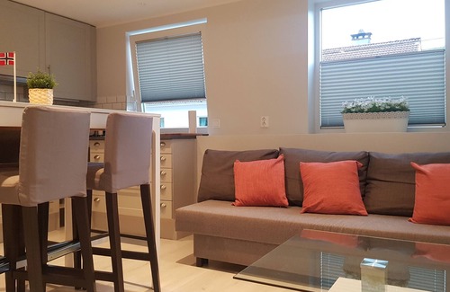 Arstad Apartment | Your Bergen Oasis Awaits: Cozy Apartment with Free Parking!