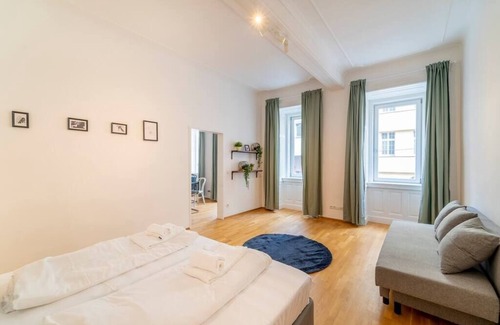 Margareten Apartment | Your Cosy, Modern, Chic and Bright Accomodation