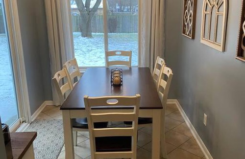 Clarkston House | Your Cozy Clarkston Home Away From Home