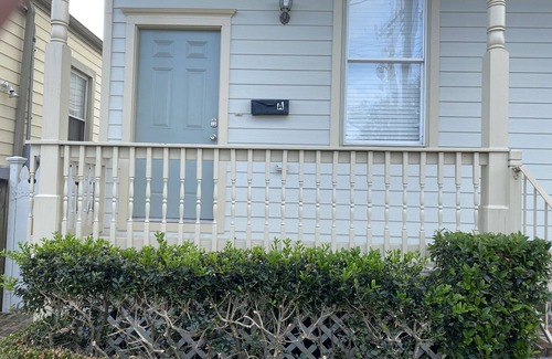 Tulane - Gravier Apartment | Your Cozy home away from home !