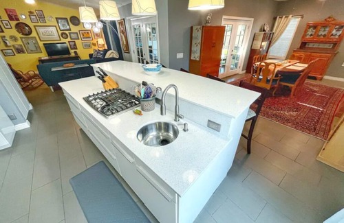 Buckhorn Neighborhood House | Your Cozy Mesa “Home Away From Home”! Pet-Friendly w/Private Yard