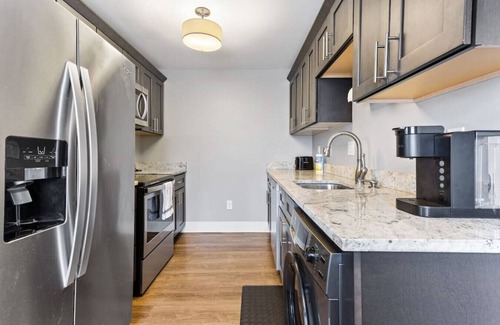 Midtown Apartment | Your Cozy One Bedroom Midtown