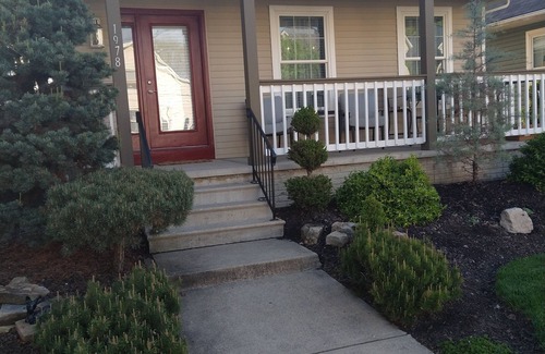 Detroit - Shoreway House | YOUR FAMILY FRIENDLY HOME IN CLEVELAND