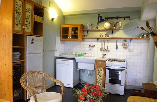 Casteldaccia House | Your Fantastic Holiday in a Quaint Village Near the Beach with Mountain View