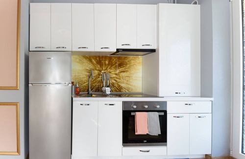 Constanta Apartment | Your holiday home by the sea!