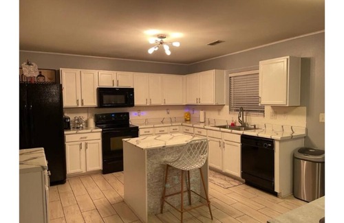 Paw Creek House | Your home away from home