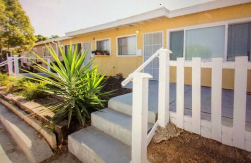 La Mesa House | Your Home Away From Home! 10 Minutes to San Diego! Wifi, Kitchen, PetsOK, 1br.
