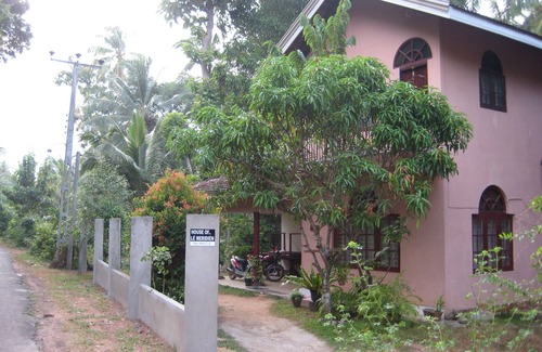 Seeduwa - Katunayake House | YOUR HOME AWAY HOME LE MERIDIEN
