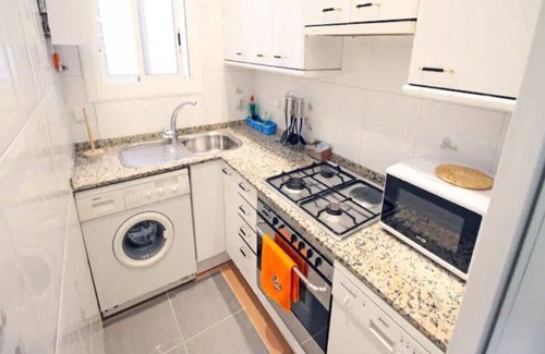 el Camp d'en Grassot i Gracia Nova Apartment | Your ideal housing in Barcelona: enjoy and relax close to Sagrada Familia!