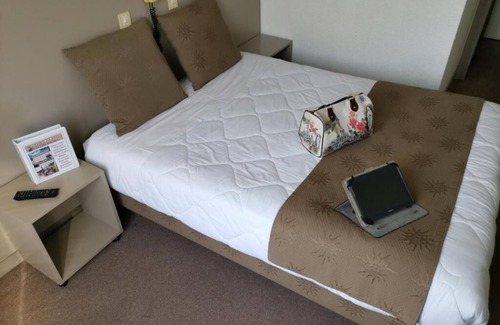 Lourdes Hotel | Your Ideal Retreat! Spacious Unit, w/Parking, Near Animal Park of the Pyrenees!