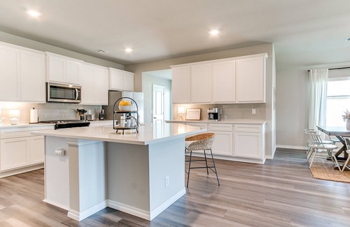 Bixby House | Your New Temporary Paradise in Bixby