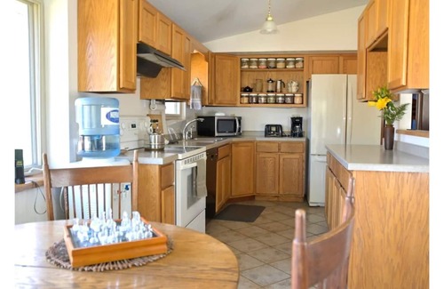 Marquette House | Your own Nature Retreat, minutes from town and wilderness opportuntities
