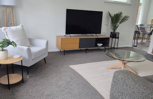 Christchurch House | Your Perfect Stay - Family friendly - Between City and Airport