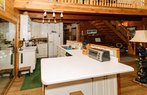 Haliburton Cottage | Your Premier Lakeside Getaway