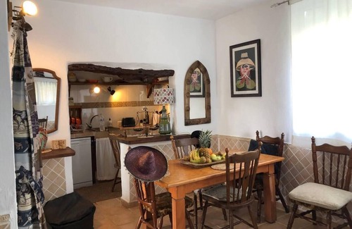 Loja Cabin | Your Private Paradise in the Adalucian Hills