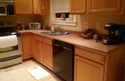 Xenia Other | Your quiet secluded home away from home!