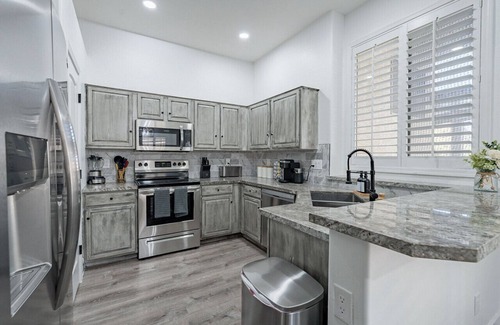 East Mesa House | Your Relaxing Escape: A Mesa Oasis