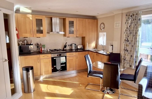 Cambridge Apartment | Your Space Apartments - Market Rise